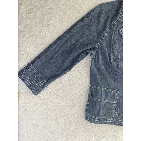 Chicos Jean Jacket Womens Size 0 Nautical contrast Stitch Flap Chambray Denim - Picture 3 of 11